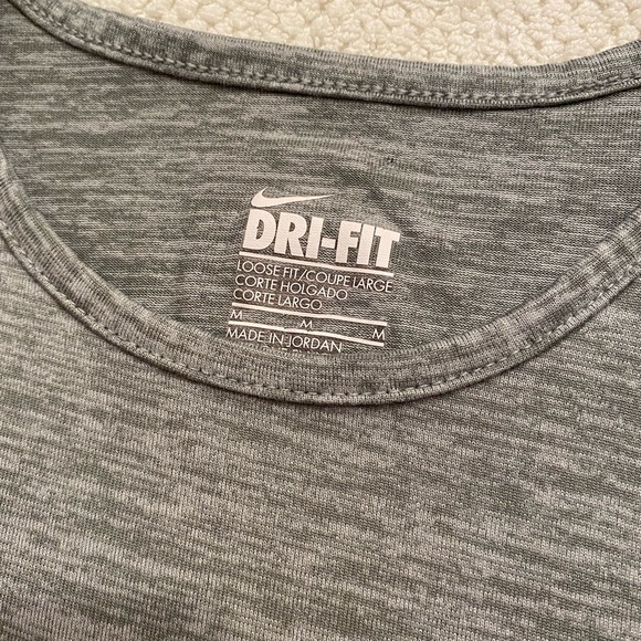 2 for $20 Bundle Women’s Nike Dri Fit Grey workout tank top size medium - Picture 2 of 4